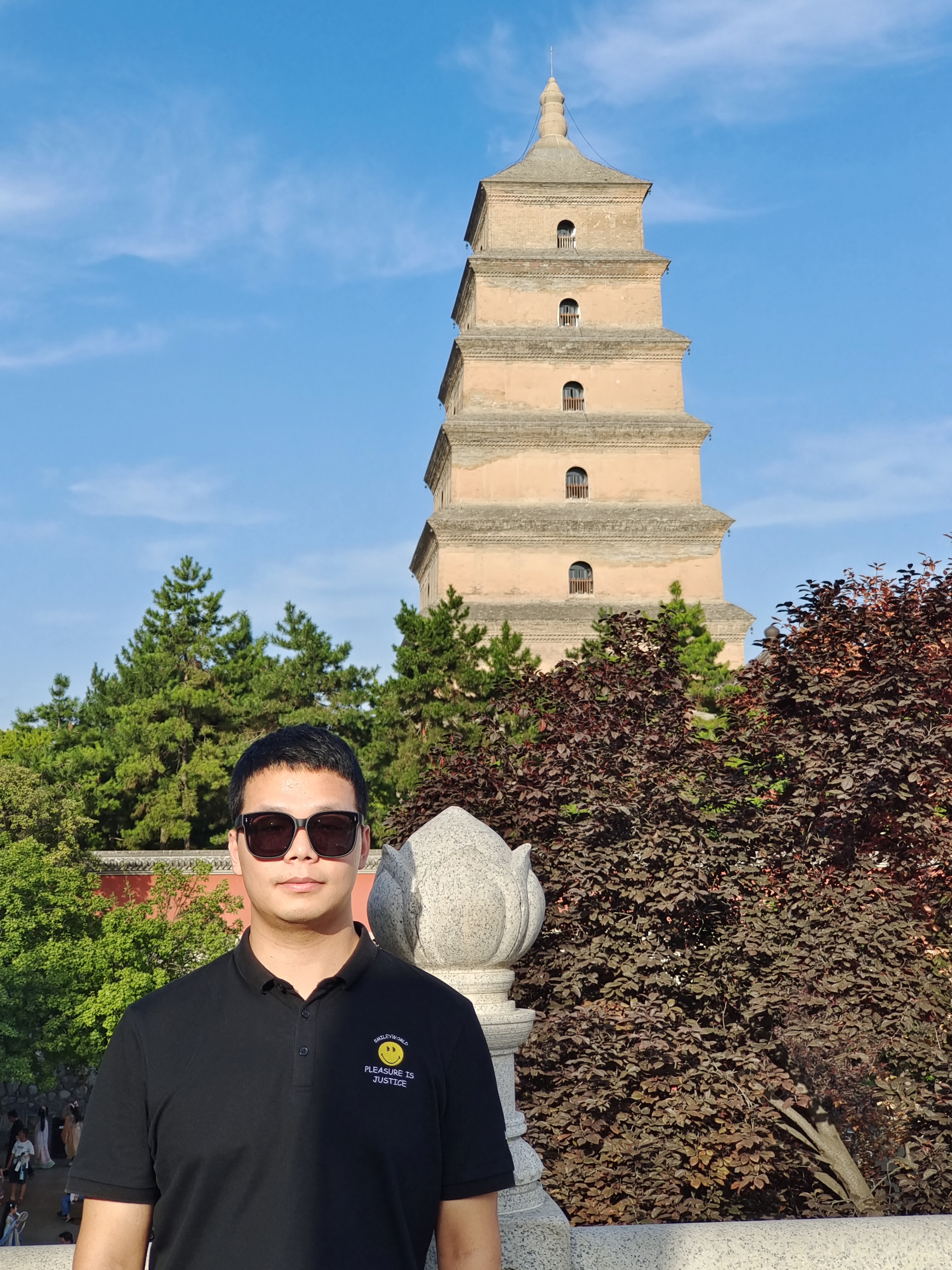 马中磊1.jpg 马中磊1.jpg